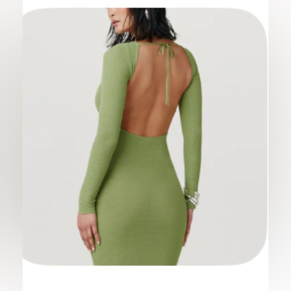 Naked Wardrobe Elegant Green Backless knitted maxi Dress